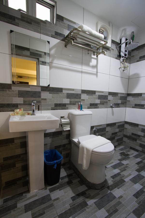Js Hotel Johor Bahru Esterno foto