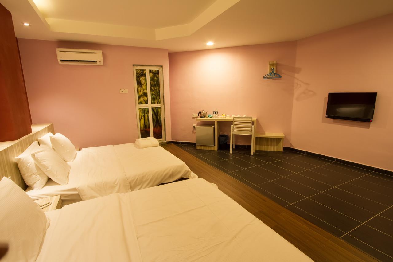 Js Hotel Johor Bahru Esterno foto