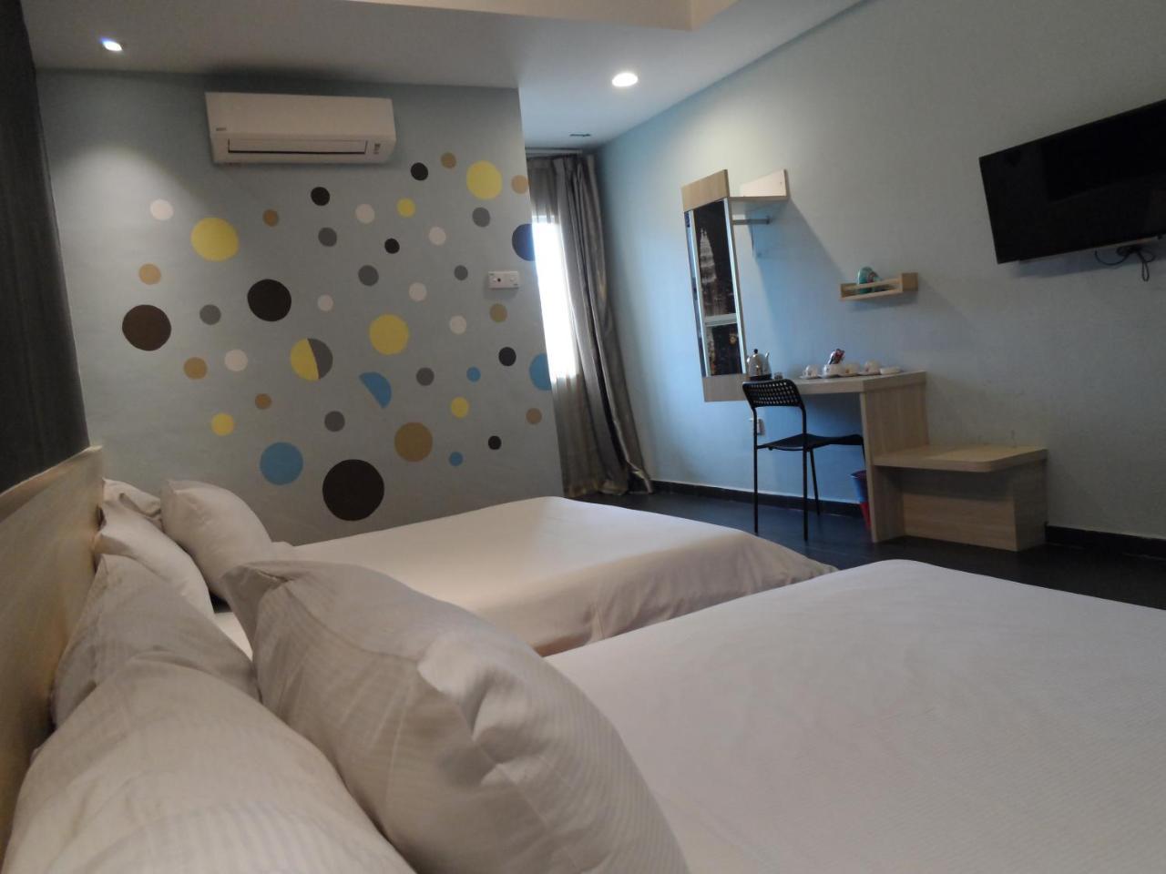 Js Hotel Johor Bahru Esterno foto