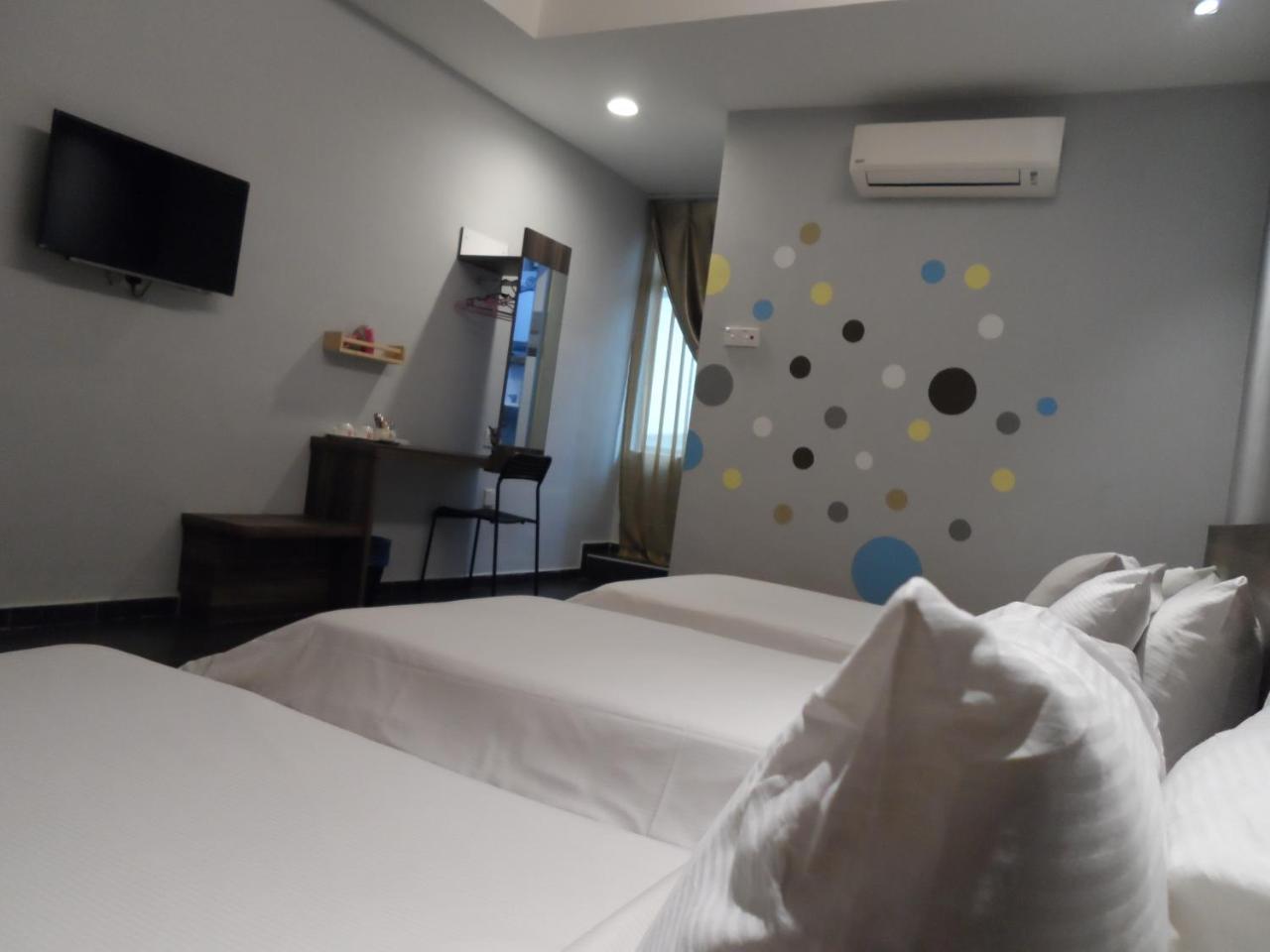 Js Hotel Johor Bahru Esterno foto