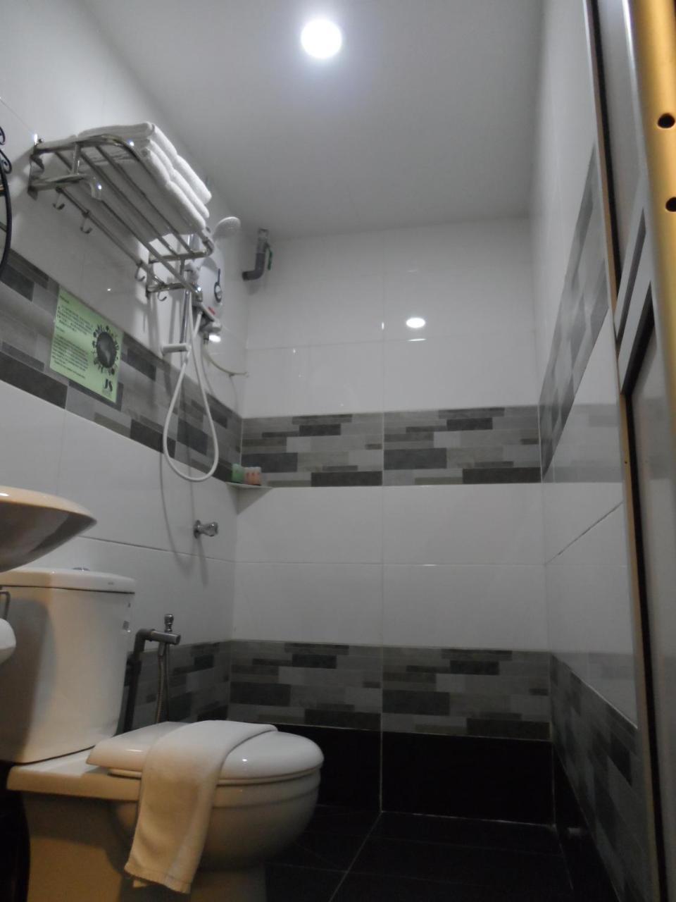 Js Hotel Johor Bahru Esterno foto